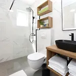 Aqua 1