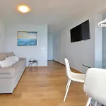 Aqua 1 דירה *
